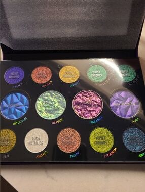 Danessa Myricks Lightwork Volume IV Transcendence Palette